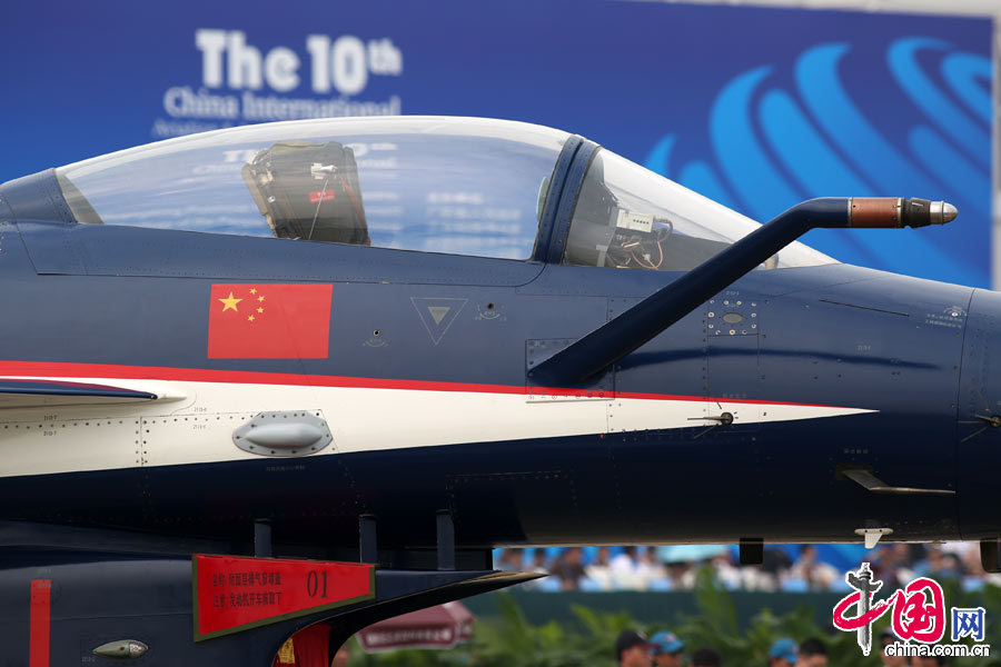 中国空军歼-10战机装备数量分析，中国空军歼-10战机装备数量解析