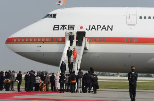 中国空军一号赴日视频，展现空中力量的风采与意义，中国空军一号赴日展示空中力量风采与意义
