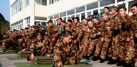 内蒙古老兵与新兵之间的故事,内蒙古老兵新兵间的传承故事