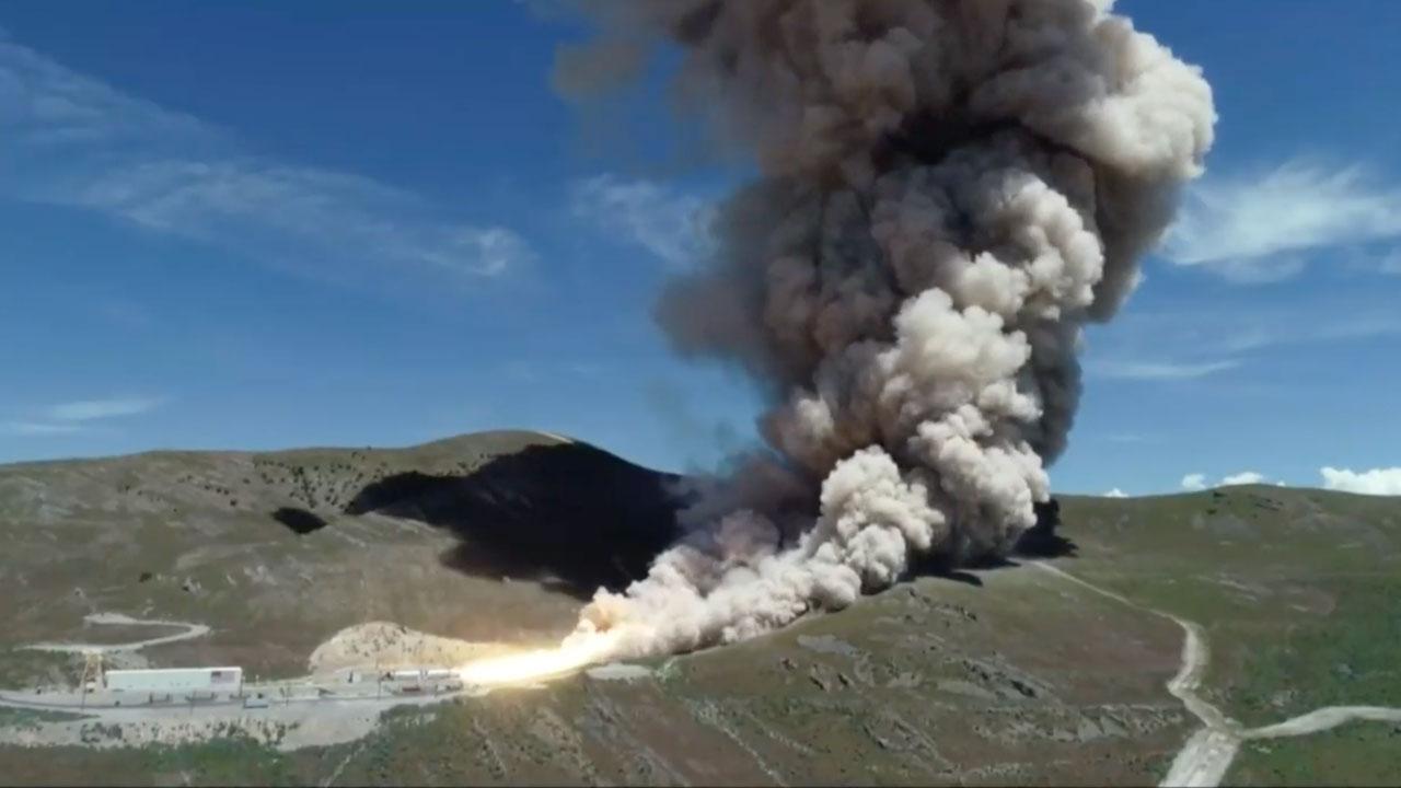火箭为什么会爆炸，探究背后的原因与机制，火箭爆炸背后的原因与机制深度探究