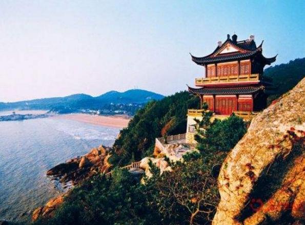 中国南海岛屿归属的重要性及其历史背景，中国南海岛屿归属的重要性及其历史背景解析