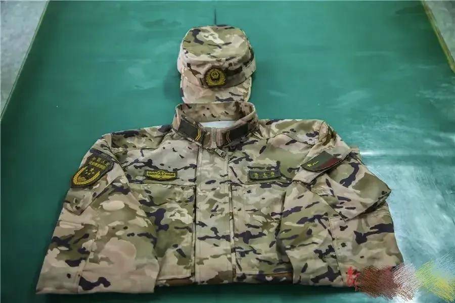 武警21式夏季作训服，新时代军需的新标杆，武警21式夏季作训服，新时代军需典范亮相