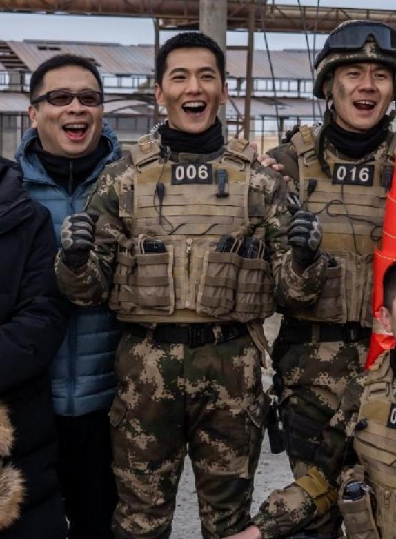 惨被蹂躏的女兵系列小说，战火中的女性命运，战火中的女性命运，女兵系列小说揭示残酷现实
