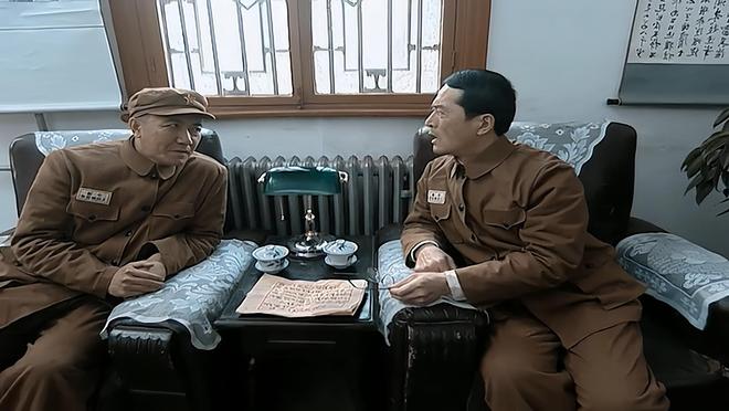 常乃超授衔的历史意义与影响，常乃超授衔的历史意义及深远影响解析