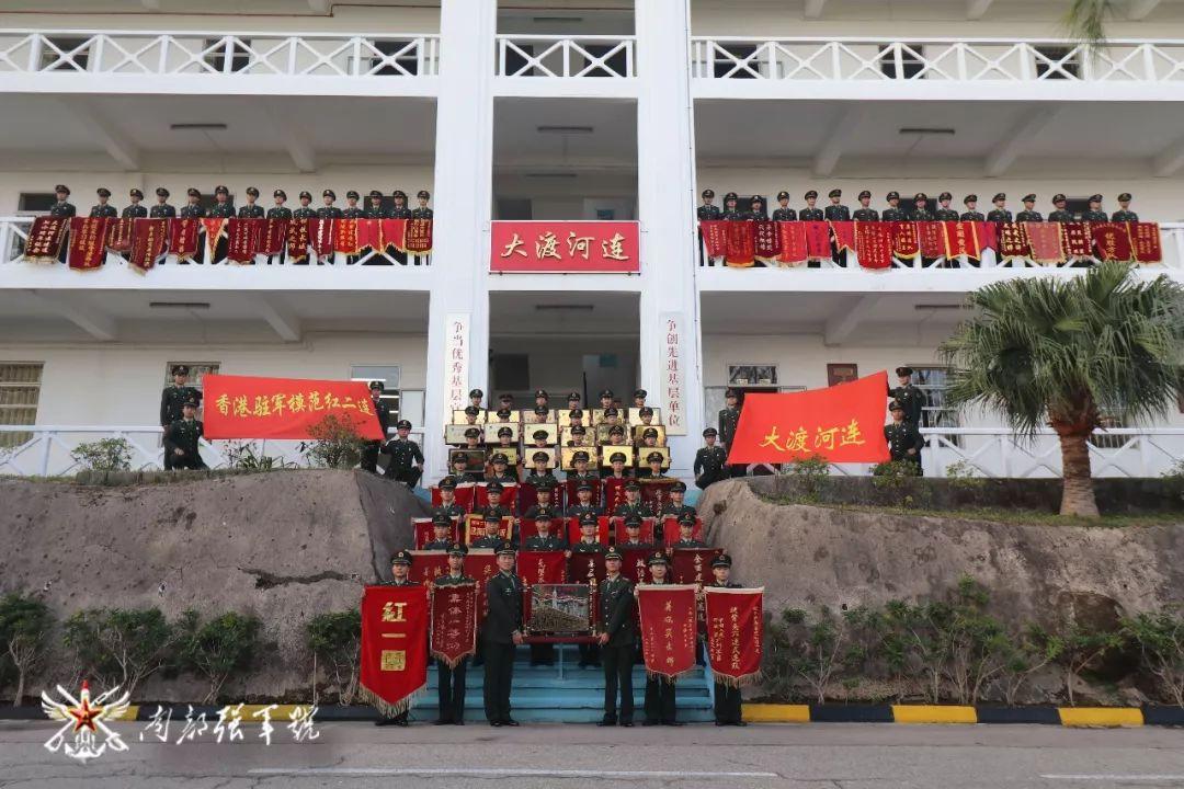 香港电视台转播大陆阅兵，共同见证国家力量的凝聚，香港电视台转播大陆阅兵，共同见证国家力量的盛大凝聚