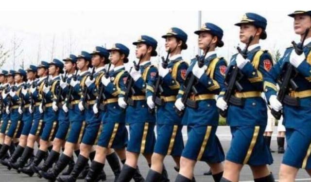 三军仪仗队图片高清动漫，展现荣耀与力量的视觉盛宴，三军仪仗队高清动漫图片，荣耀与力量的视觉展现