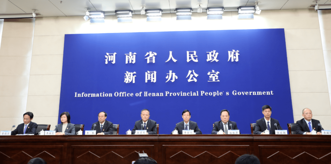 新闻发布会疫情，全球共同应对的挑战与未来展望，全球疫情应对新闻发布会，挑战与未来展望