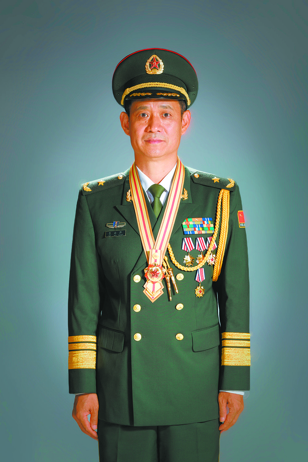 八一勋章获得者事迹介绍——致敬英雄之魂，八一勋章获得者事迹介绍，致敬英雄之魂的光辉历程