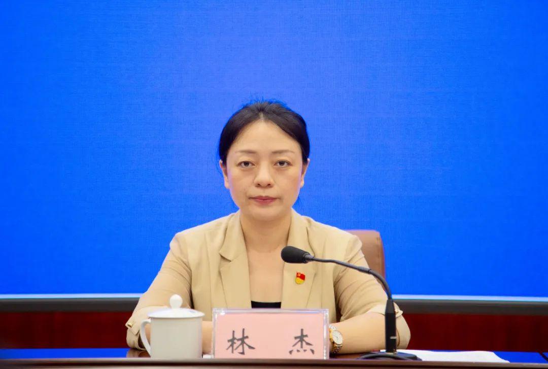 新闻发布会的新闻来源，探究信息的源头与流动，探究新闻发布会的信息源头与流动，新闻来源深度解析
