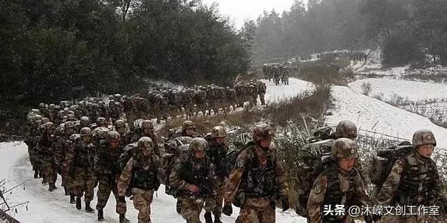 中国人民解放军军旗的确定年份及其历史意义，中国人民解放军军旗确定年份及其历史意义概述