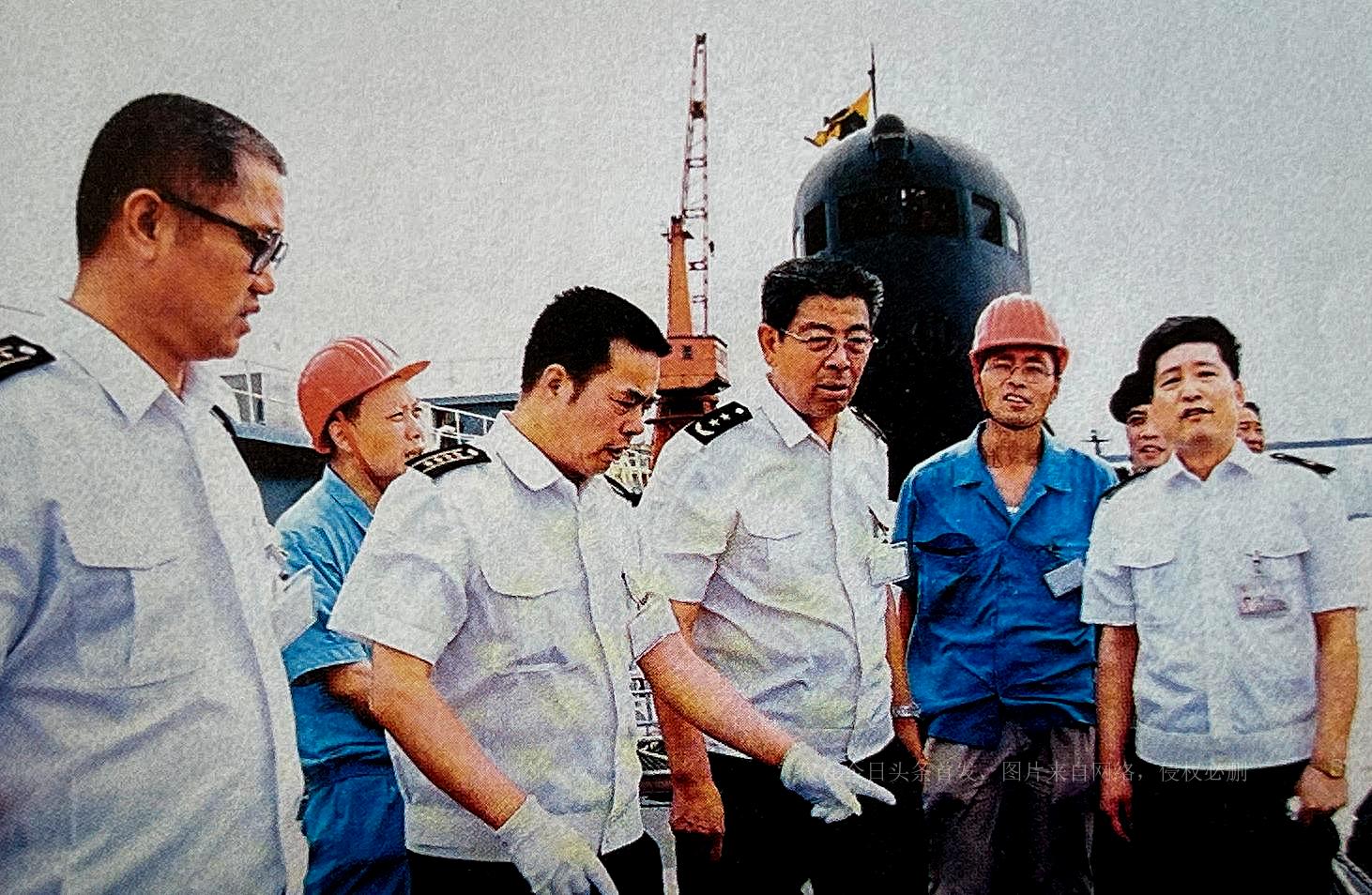 揭秘中国海军的骄傲，052型驱逐舰内部，揭秘中国海军的骄傲，052型驱逐舰内部探秘