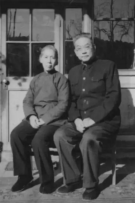 不屈的远征——1941年中国远征军纪实，不屈的远征，中国远征军英勇征战纪实 1941年历史回顾