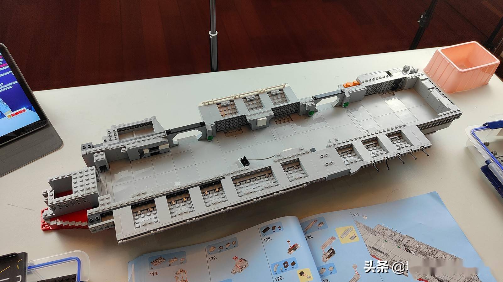 用乐高拼简单的航天母舰，创意与技术的完美结合，乐高航天母舰，创意与技术的完美融合