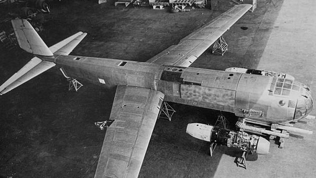 JU-287轰炸机，二战中的空中巨无霸，JU-287轰炸机，二战空中巨无霸的霸主地位