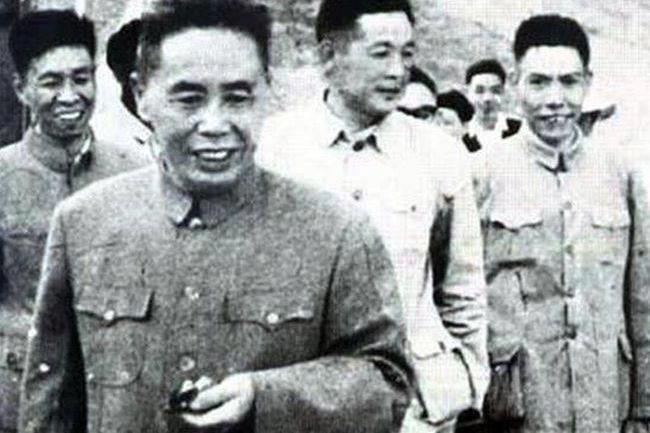 新中国的军衔等级及标志，荣耀的象征与时代的印记，新中国军衔等级与标志，荣耀时代的印记