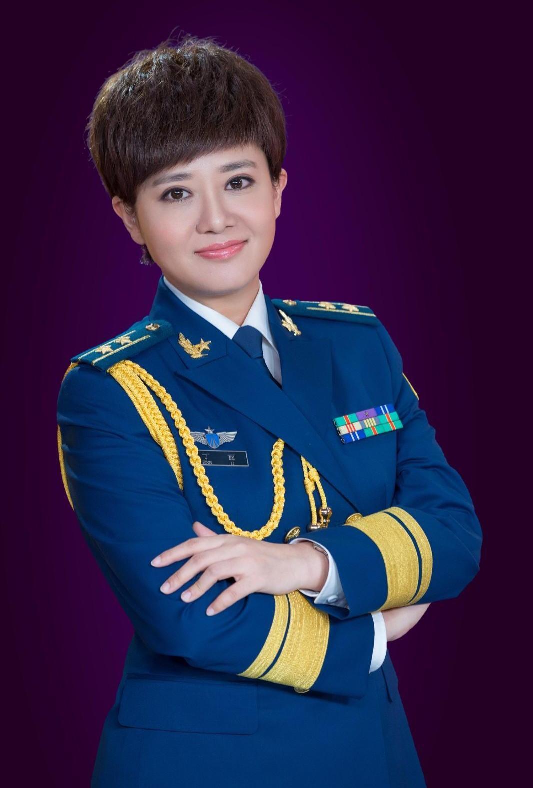 军事频道女主持人尹梦，声音与力量的独特融合，尹梦，军事频道女主持人，声音与力量的魅力展现