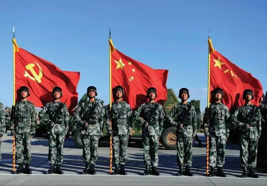 国防建设的基本内容，构建强大的国家安全屏障，国防建设核心内容与构建国家安全屏障的重要性
