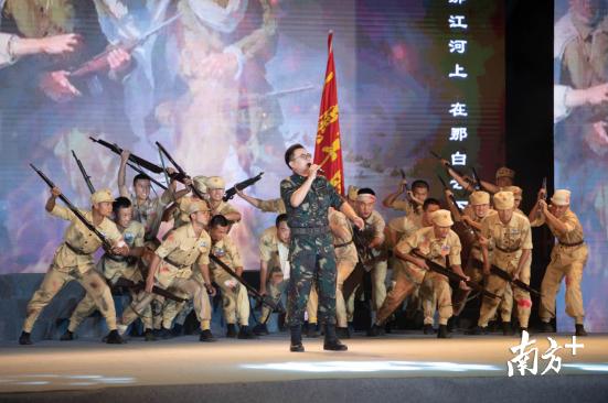 志愿军战歌的词曲作者，英勇之歌的缔造者与诠释者，志愿军战歌与英勇之歌的词曲作者，缔造与诠释英雄旋律的传奇人物