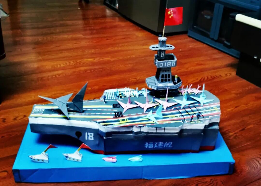 航空母舰模型制作手工材料，探索与体验，航空母舰模型手工制作材料与探索体验
