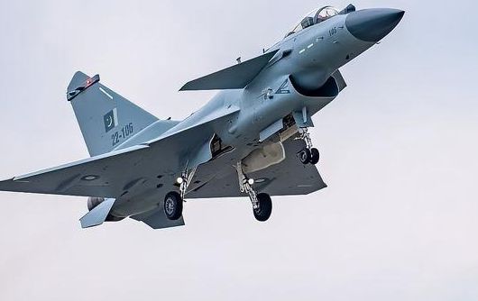 歼-10战斗机出口伊朗，国际军事合作的典范，歼-10战斗机出口伊朗，国际军事合作的典范典范案例