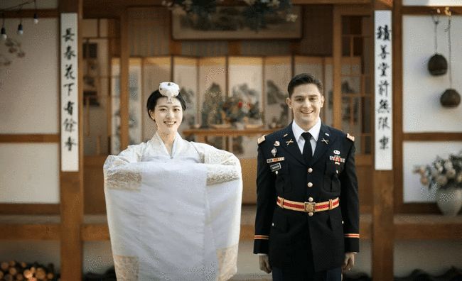 美国陆军礼服，历史、种类与象征意义，美国陆军礼服，历史、种类与象征意义的探究