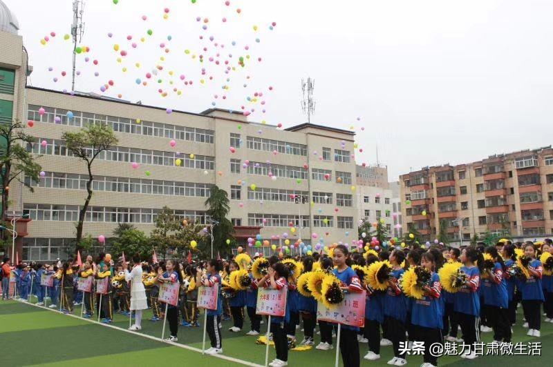 荣耀之歌，2019国庆大阅兵进行曲，荣耀之歌，2019国庆大阅兵震撼进行曲
