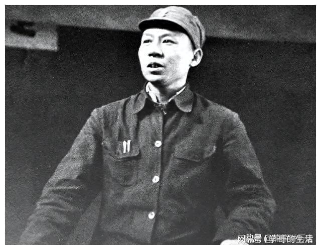 十大元帅谁的威望最高，历史的解读与探究，十大元帅威望排名对比，历史解读与深度探究