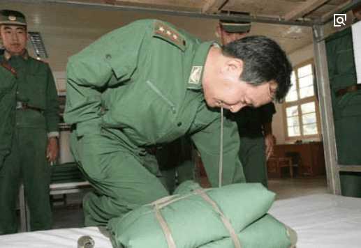 武警部队任免公示丁晓兵，新时代军队建设的坚实步伐，武警部队新任命的丁晓兵，新时代军队建设的坚实步伐