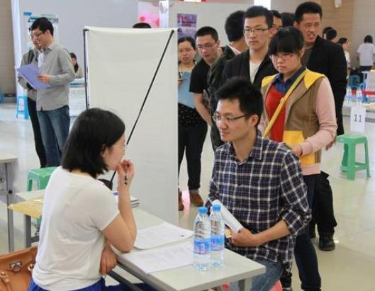 最新消息解析，延迟退休政策及其影响，延迟退休政策最新解析，影响与展望