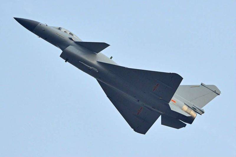 中国歼击机的辉煌历程与卓越性能介绍,中国歼击机的辉煌历程及卓越性能概览