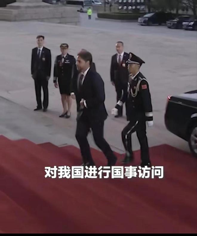 国宾护卫队全程护送拉卡列访华，展现中拉友好交往新篇章，国宾护卫队护送拉卡列访华，中拉友好交往迈入新篇章