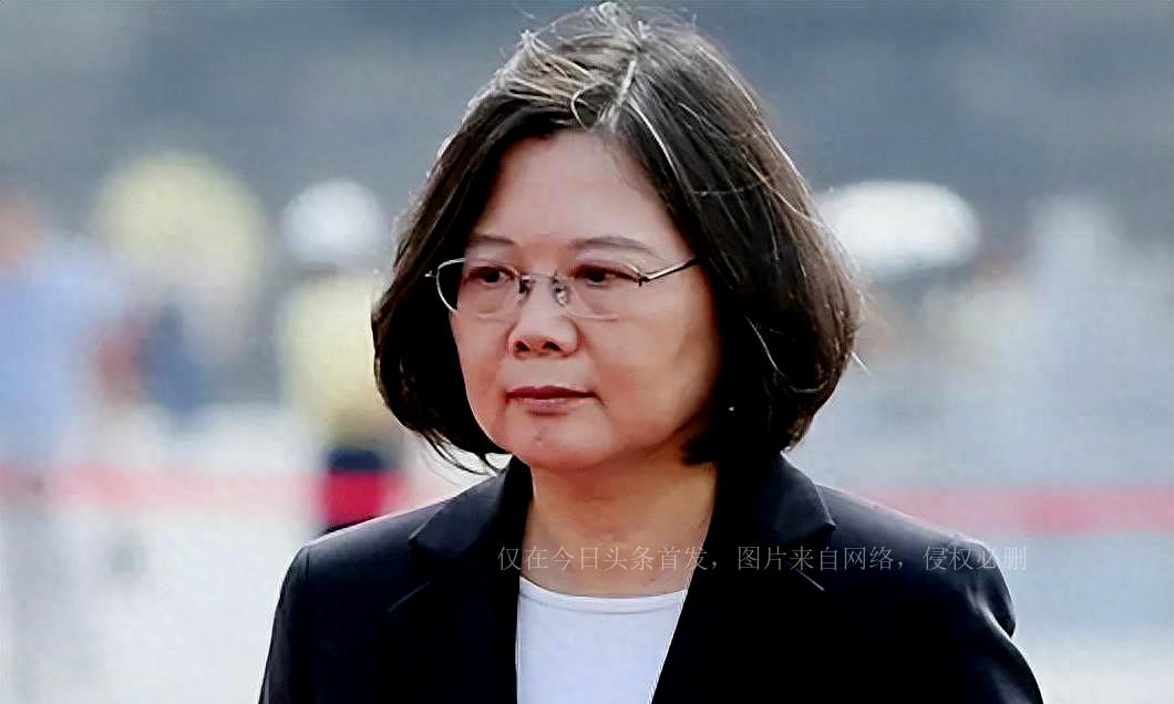 解放军台海军演,三个首次揭示新时代的军事力量与决心,解放军台海军演揭示新时代军事力量、决心与三大创新举措