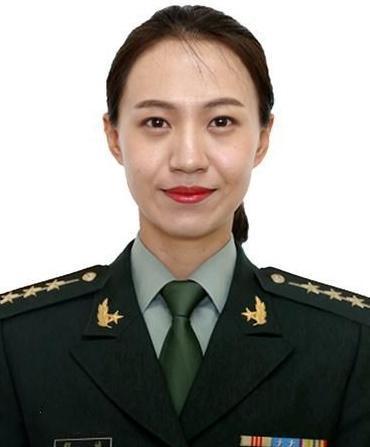 中国女兵仪仗队，荣耀与力量的展示，中国女兵仪仗队，荣耀与力量的璀璨展示