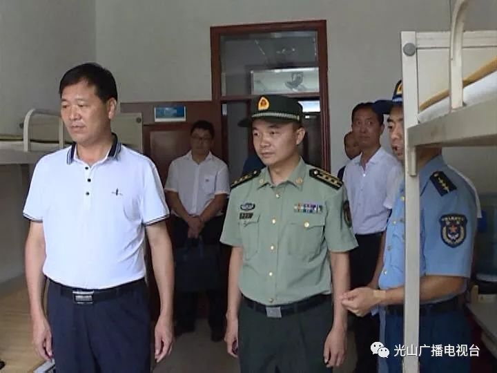 英勇忠诚的军队领袖