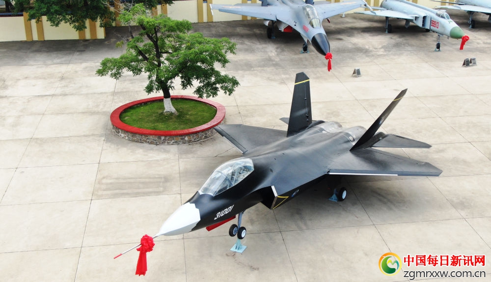 鹘鹰战斗机2021年首飞，探索新一代空中力量的里程碑，鹘鹰战斗机2021年首飞，新一代空中力量里程碑