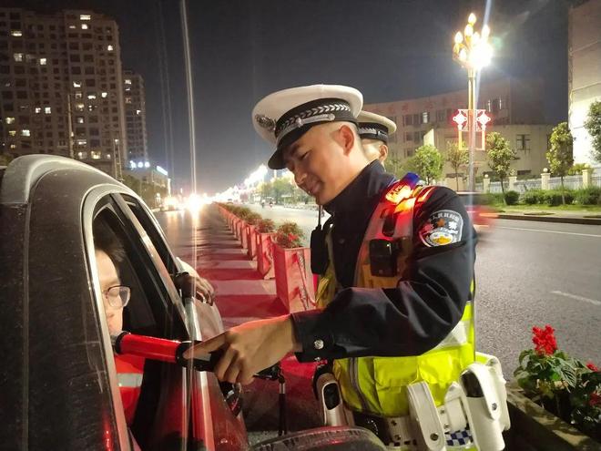 原因与影响