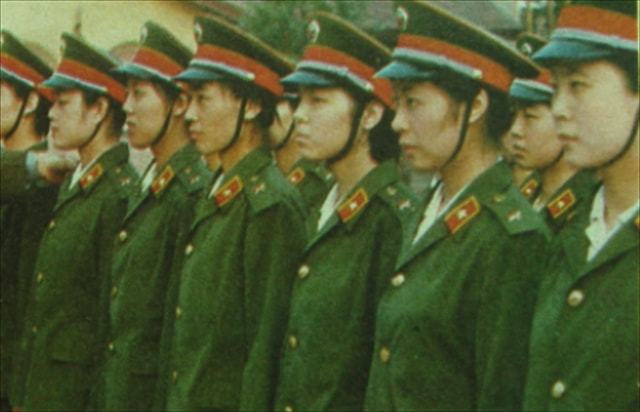 荣耀的象征与时代的印记