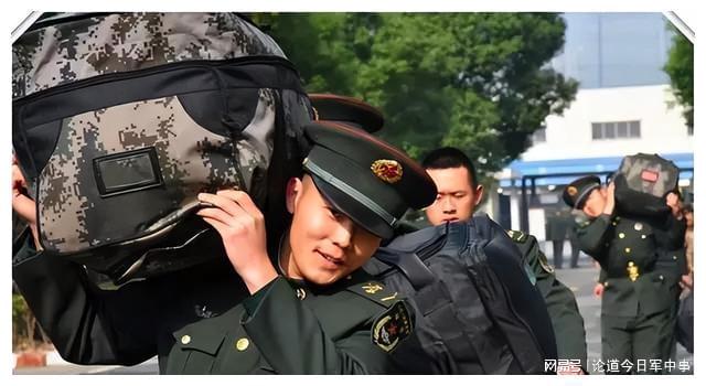 部队留十二年容易吗？深度探讨军人长期服役的艰辛与挑战，深度探讨，军人长期服役的艰辛与挑战——部队留十二年是否容易？