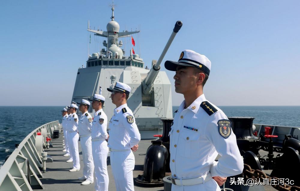 揭秘中国海军的骄傲，054A型导弹护卫舰的护航之路，中国海军的骄傲，054A型导弹护卫舰的护航之路揭秘