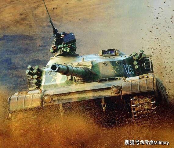 探究96式主战坦克的多功能应用与实战价值，96式主战坦克的多功能应用及其实战价值解析