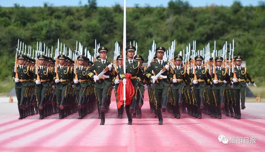 阅兵仪式方阵，荣耀与力量的展现，阅兵仪式方阵，荣耀与力量的辉煌展现