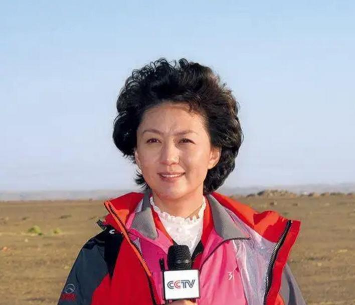 晚间新闻联播直播，传递信息，引导舆论，晚间新闻联播直播，传递信息，引领舆论方向