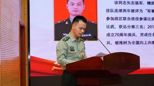 壮丽瞬间，2021年阅兵图片中的荣耀与力量，2021阅兵壮丽瞬间，荣耀与力量的凝聚