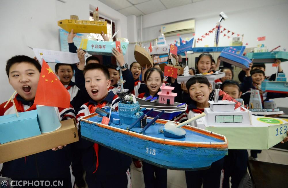 庆祝海军70周年，辉煌历程与未来展望，庆祝海军70周年，辉煌历程回顾与未来展望