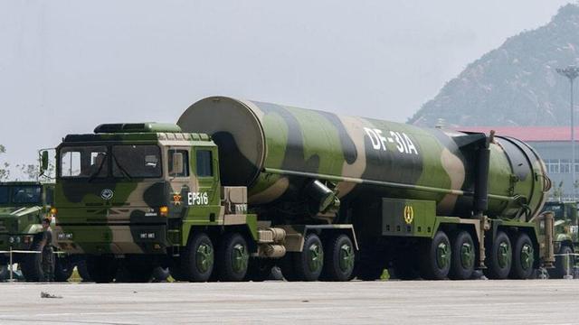 中国东风导弹系列中的东风-61导弹射程研究，中国东风导弹系列之东风-61导弹射程深度解析