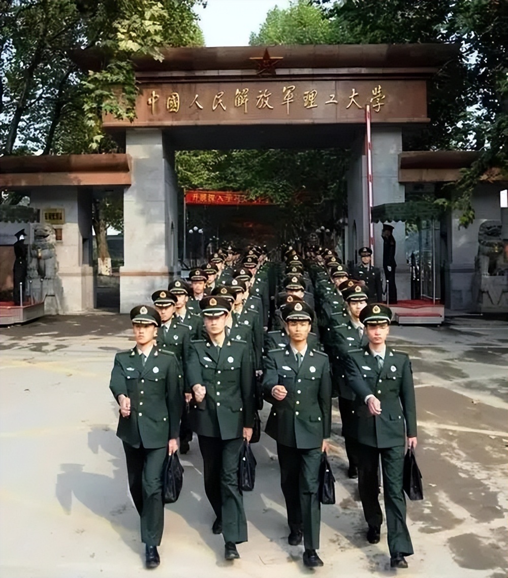 国防科技大学政审中的三代考察，深度解读与意义探讨，国防科技大学政审中的三代考察，深度解读及其重要性探讨