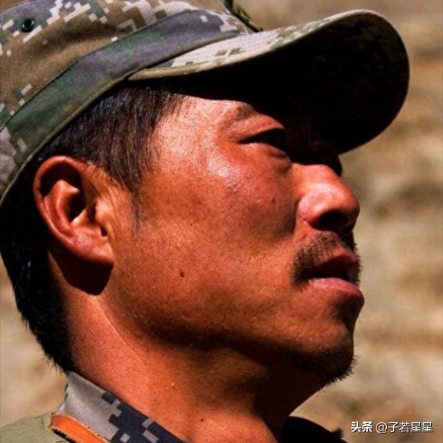 祁发宝司令简历，铁血军人的辉煌生涯，祁发宝司令铁血生涯，辉煌军事之旅的历程简介