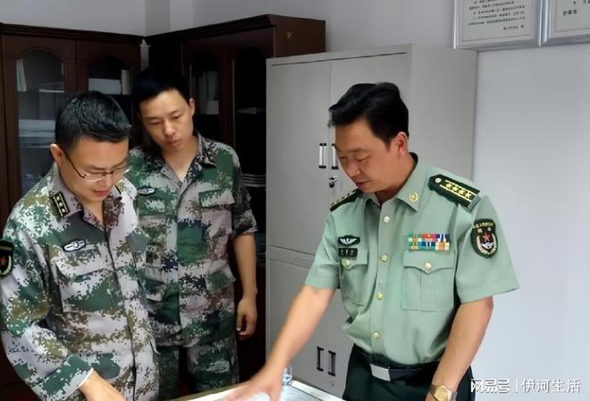 十四集团军后勤部长，职责与担当，十四集团军后勤部长，职责与担当解析
