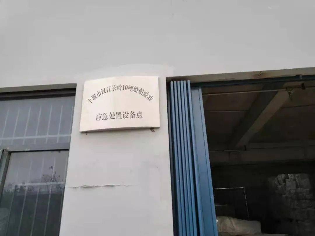 泉州建筑门窗设计，企口应用的深度解析，泉州建筑门窗设计，企口应用的深度探究