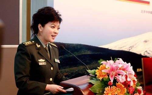 中央四套军事节目主持人名单及其角色解析，中央四套军事节目主持人名单与角色深度解析